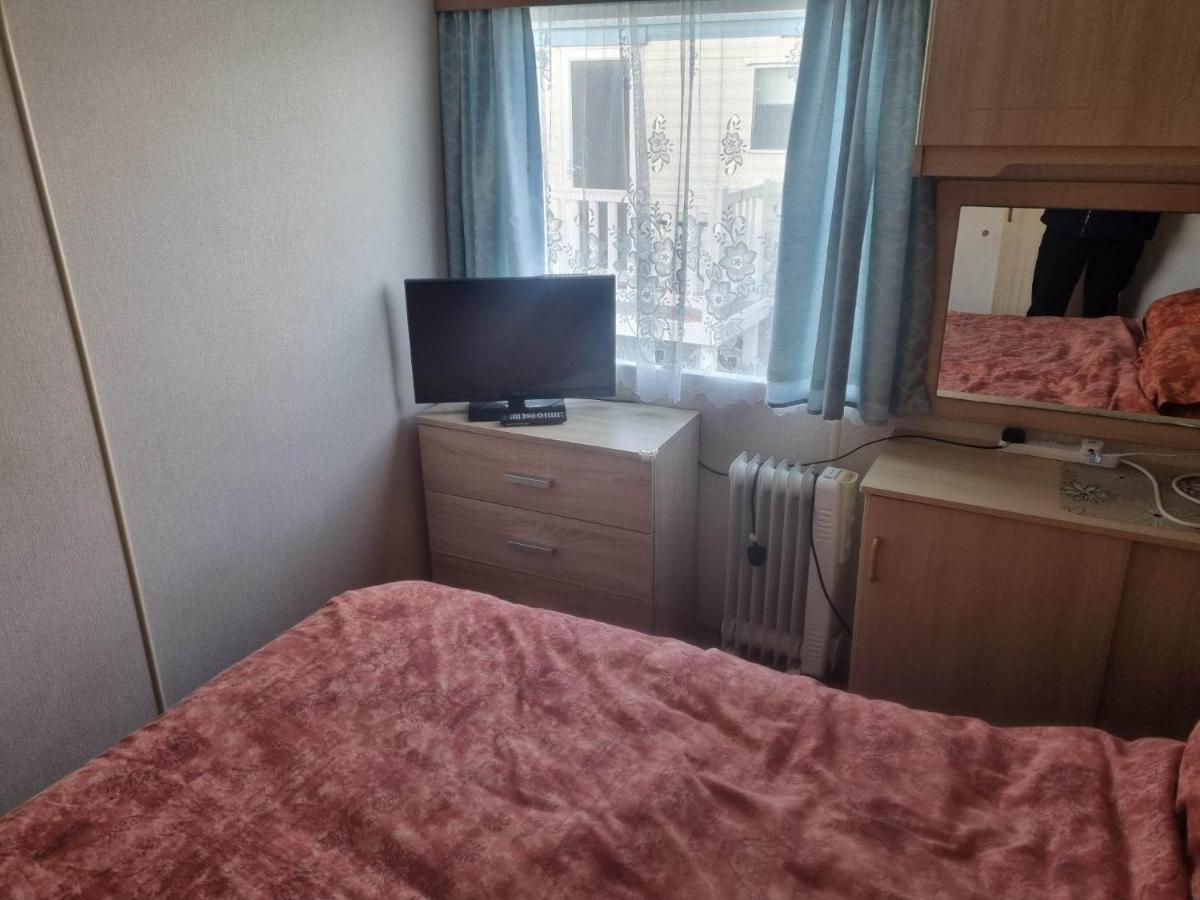 Tm8 6 Berth 2 Bedroom Caravan P Chapel Saint Leonards Esterno foto
