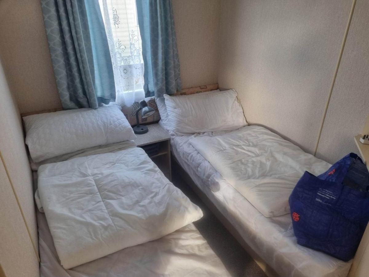 Tm8 6 Berth 2 Bedroom Caravan P Chapel Saint Leonards Esterno foto